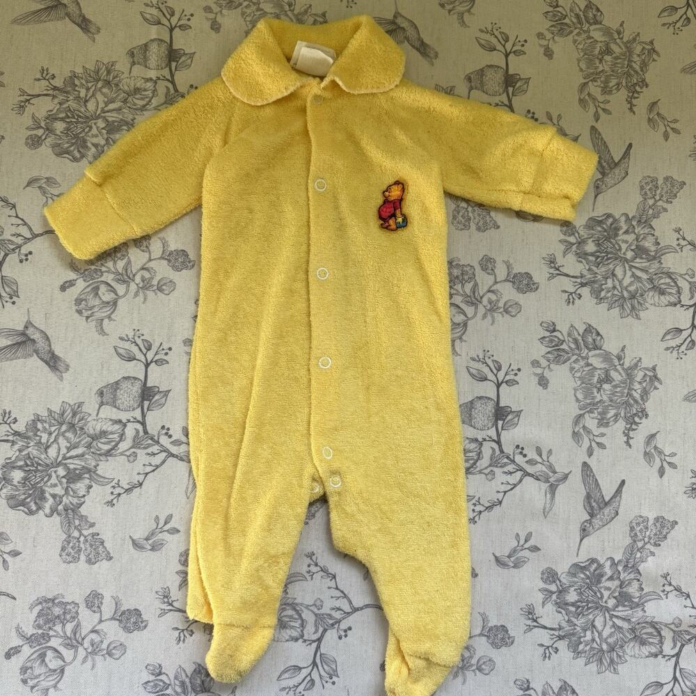 Vtg Sears Winnie Pooh Yellow Baby Terry Cloth Footie Pajamas Sleeper 0-3 Months